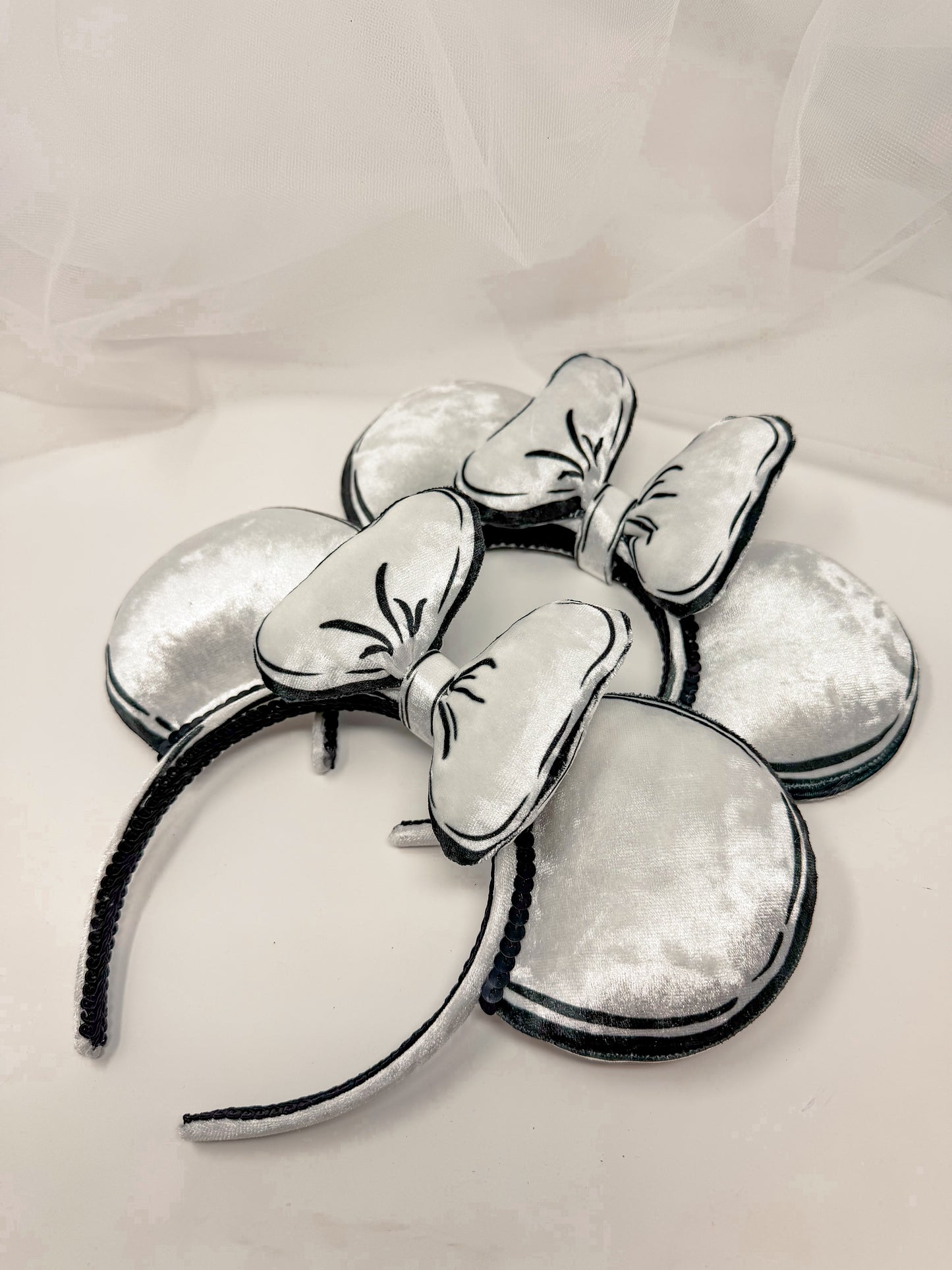 Black and White Toon Ears