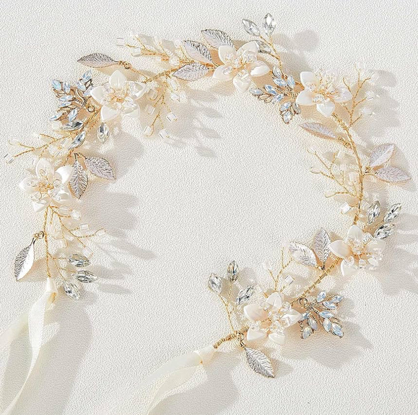 The Wild Bride ‼️READ DESCRIPTION‼️