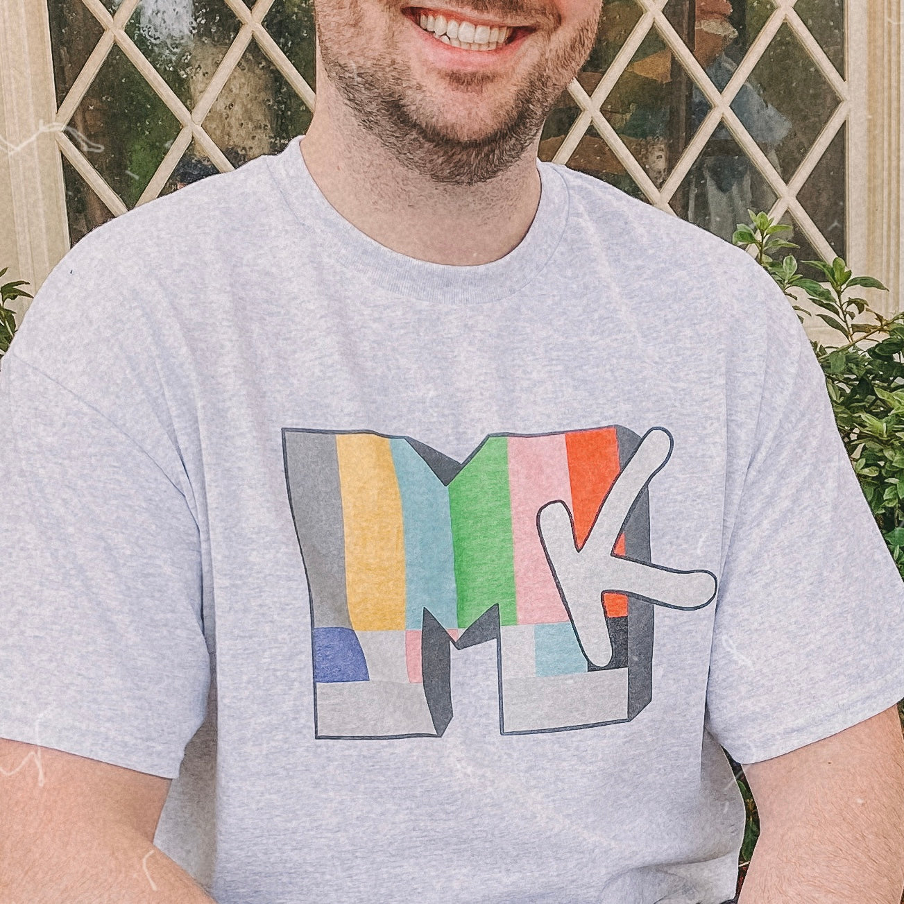 MK TV tee