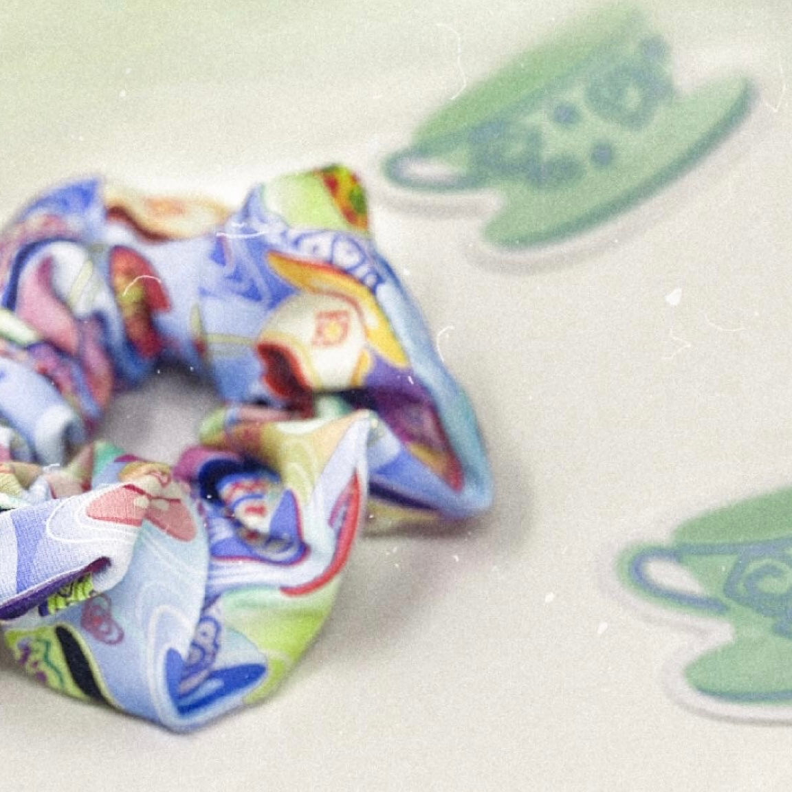 Teacups Scrunchie