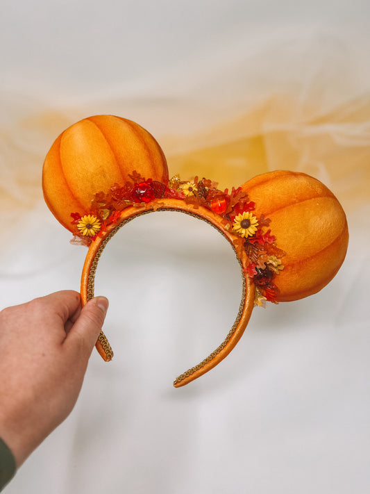 Mouse Pumpkin Wreath Ears