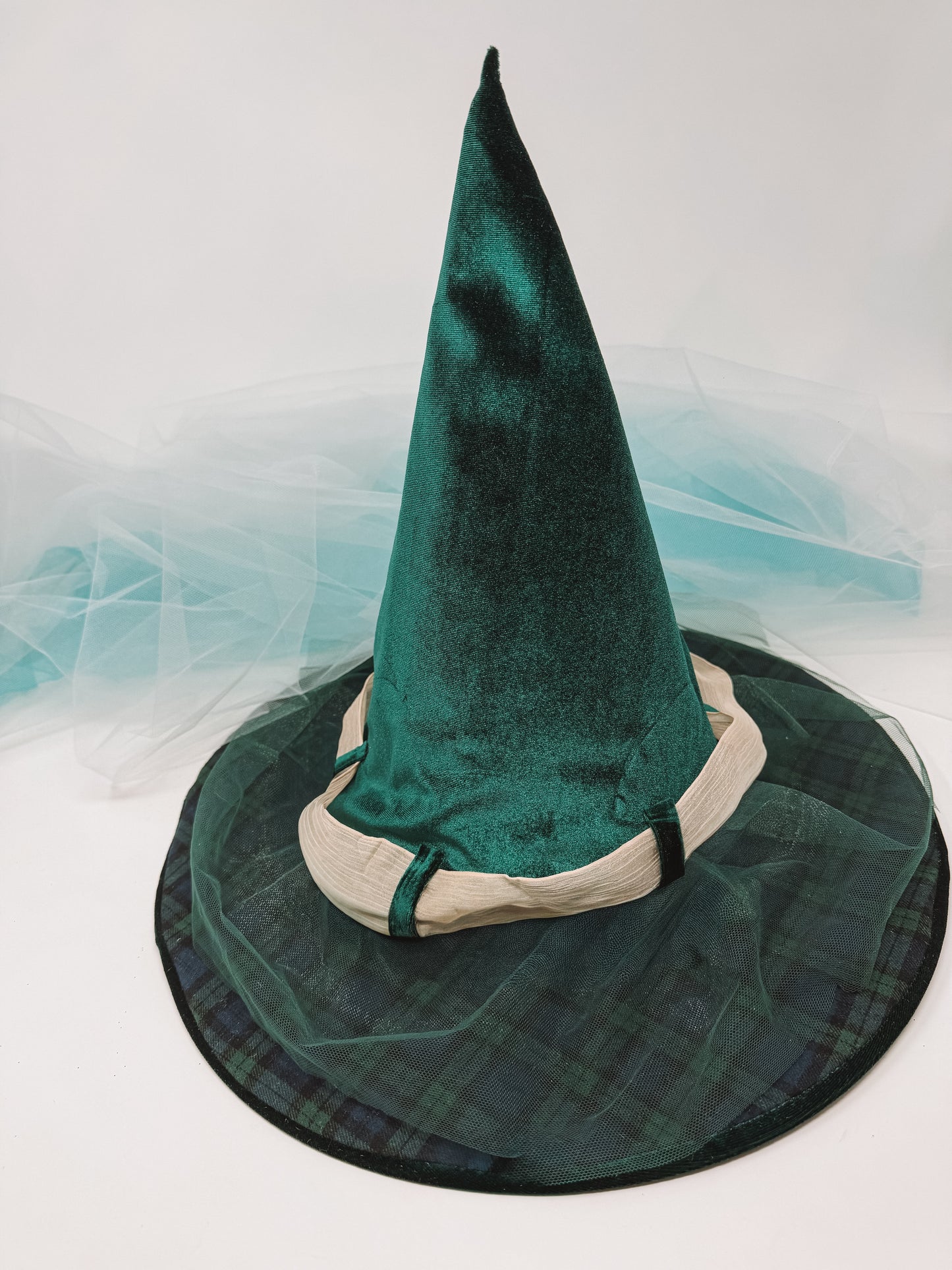 Brave Witch Hat